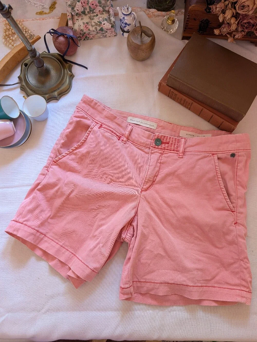Anthropologie Pilcro And The Letterpress Hyphen Pink Chino Shorts - Size 29